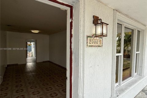 Купить коммерческую недвижимость в Майами-Гарденс, Флорида № 1989831 - фото 15