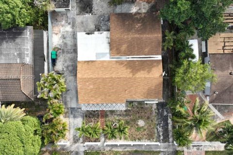 Купить коммерческую недвижимость в Майами-Гарденс, Флорида № 1989831 - фото 11