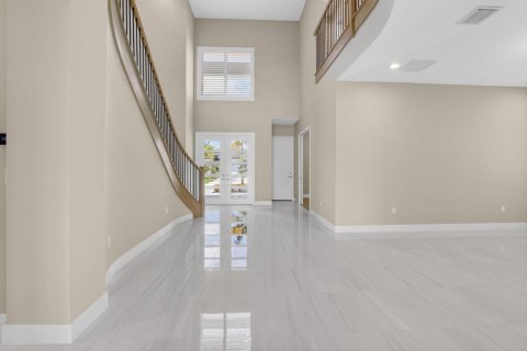 House in Boca Raton, Florida 5 bedrooms, 457.64 sq.m. № 2087068 - photo 15