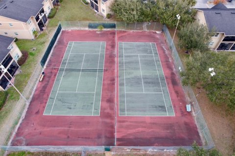 Condo in Orlando, Florida, 2 bedrooms  № 2148793 - photo 23