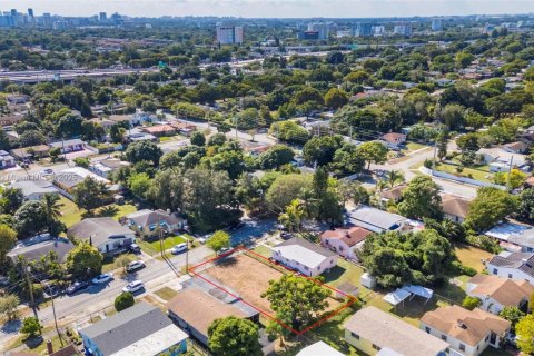 Terrain à vendre à Miami, Floride № 1972601 - photo 24