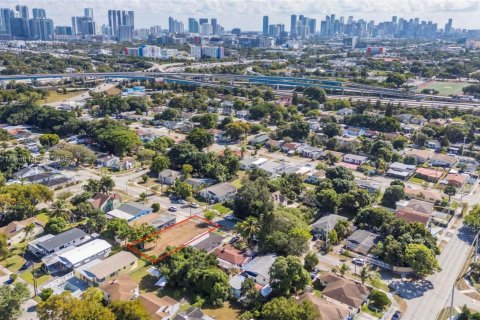 Terrain à vendre à Miami, Floride № 1972601 - photo 30