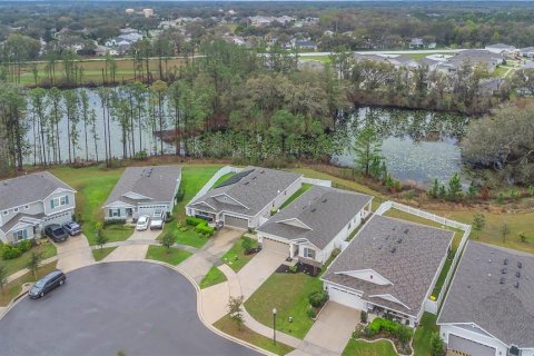 House in Okahumpka, Florida 4 bedrooms, 179.12 sq.m. № 1723946 - photo 30