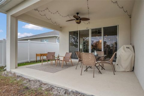 House in Okahumpka, Florida 4 bedrooms, 179.12 sq.m. № 1723946 - photo 22
