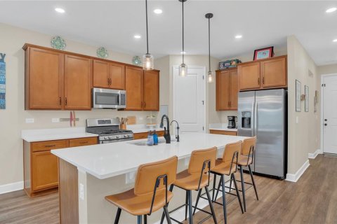 House in Okahumpka, Florida 4 bedrooms, 179.12 sq.m. № 1723946 - photo 8