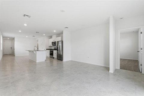 Villa ou maison à louer à Winter Haven, Floride: 3 chambres, 137.77 m2 № 2111953 - photo 7