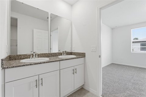 Villa ou maison à louer à Winter Haven, Floride: 3 chambres, 137.77 m2 № 2111953 - photo 29