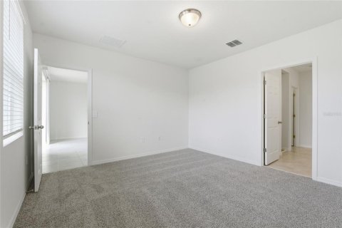 Villa ou maison à louer à Winter Haven, Floride: 3 chambres, 137.77 m2 № 2111953 - photo 25