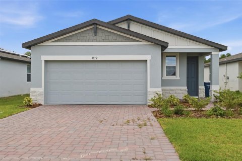 Villa ou maison à Winter Haven, Floride 3 chambres, 137.77 m2 № 2111953
