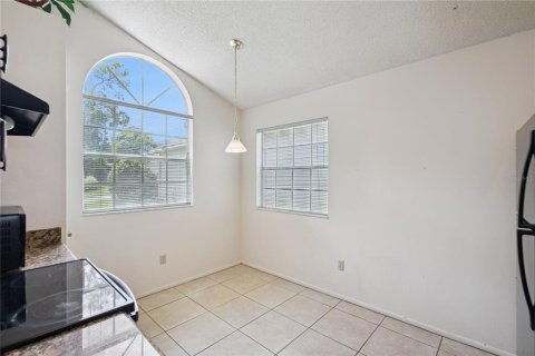 Villa ou maison à vendre à Apopka, Floride: 2 chambres, 103.77 m2 № 2299866 - photo 12