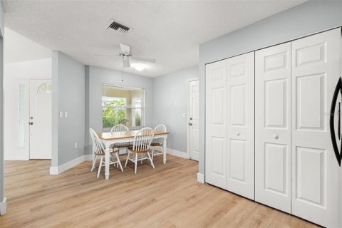 Villa ou maison à vendre à Palmetto, Floride: 3 chambres, 153.01 m2 № 2141323 - photo 14