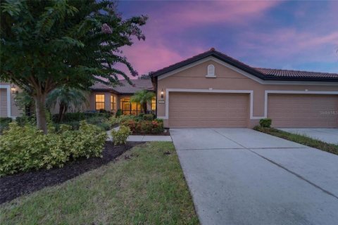 House in Apollo Beach, Florida 2 bedrooms, 135.73 sq.m. № 2337313