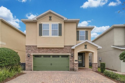 Casa en Kissimmee, Florida 8 dormitorios, 316.98 m2 № 2122687