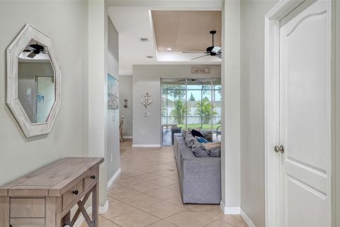 House in Sarasota, Florida 3 bedrooms, 144.18 sq.m. № 1824320 - photo 5