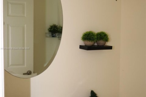 Adosado en venta en Pembroke Pines, Florida, 3 dormitorios, 126.44 m2 № 1762381 - foto 17