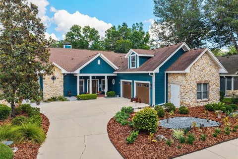 Casa en Gainesville, Florida 4 dormitorios, 264.12 m2 № 2095842