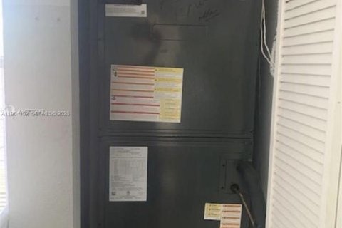 Casa en alquiler en Homestead, Florida, 3 dormitorios, 191.19 m2 № 2026431 - foto 15