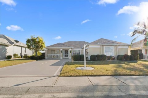 House in Sun City Center, Florida 3 bedrooms, 146.14 sq.m. № 1572385 - photo 2
