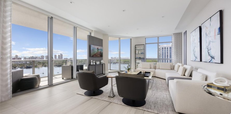 Condominio en North Miami Beach, Florida, 3 dormitorios  № 1978432