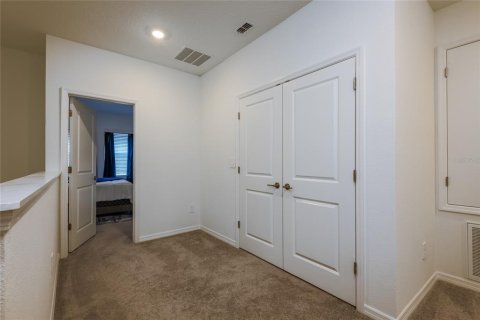 Touwnhouse à vendre à Tampa, Floride: 3 chambres, 148.27 m2 № 2132392 - photo 14