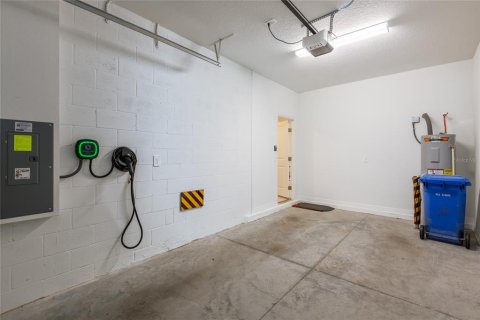 Touwnhouse à vendre à Tampa, Floride: 3 chambres, 148.27 m2 № 2132392 - photo 26