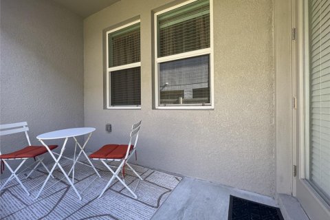 Touwnhouse à vendre à Tampa, Floride: 3 chambres, 148.27 m2 № 2132392 - photo 24