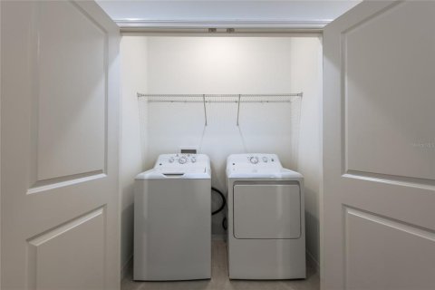 Touwnhouse à vendre à Tampa, Floride: 3 chambres, 148.27 m2 № 2132392 - photo 13