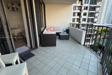 Купить кондоминиум в Майами, Флорида 2 спальни, 118.73м2, № 2088561 - фото 30