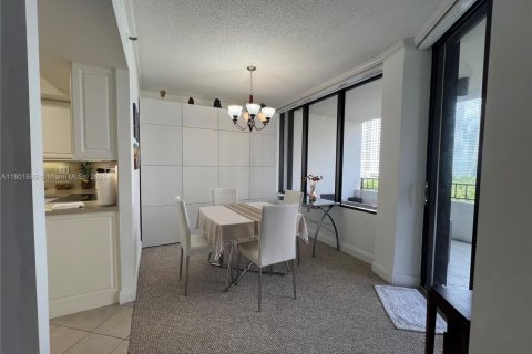Купить кондоминиум в Майами, Флорида 2 спальни, 118.73м2, № 2088561 - фото 14