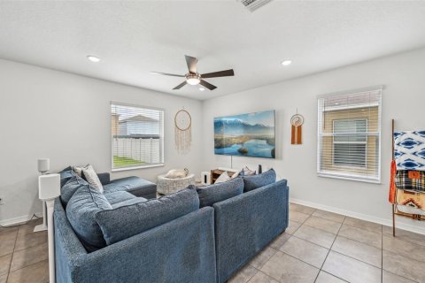 Casa en venta en Wimauma, Florida, 4 dormitorios, 178.93 m2 № 1636792 - foto 7