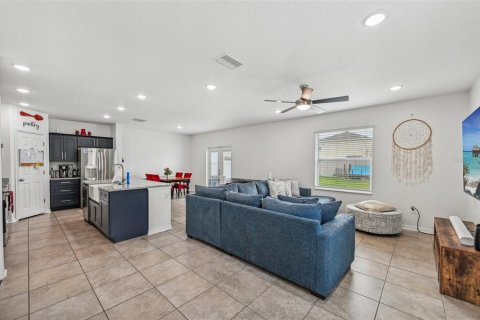Casa en venta en Wimauma, Florida, 4 dormitorios, 178.93 m2 № 1636792 - foto 6