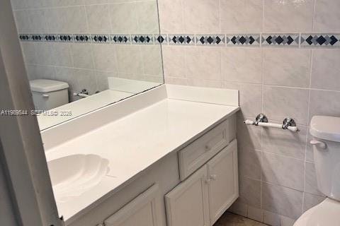 Condo in Lauderdale Lakes, Florida, 2 bedrooms  № 2051636 - photo 7