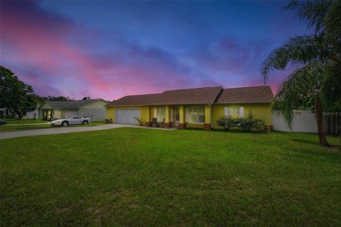 Casa en venta en Mascotte, Florida, 3 dormitorios, 104.05 m2 № 1915184 - foto 1