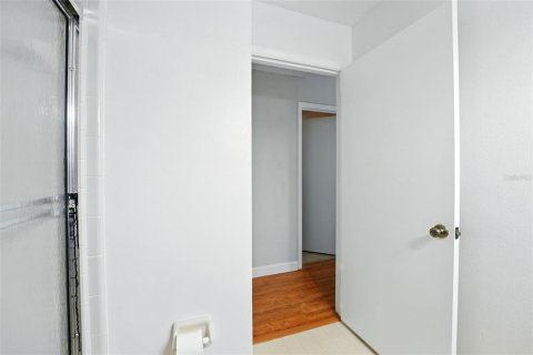 Casa en venta en Mascotte, Florida, 3 dormitorios, 104.05 m2 № 1915184 - foto 20