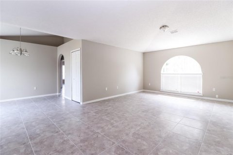 Villa ou maison à louer à Kissimmee, Floride: 4 chambres, 193.98 m2 № 2408624 - photo 7