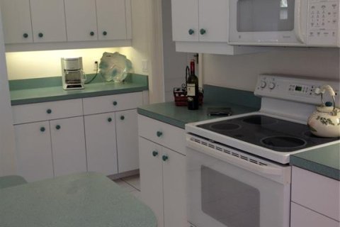 Villa ou maison à louer à Port Charlotte, Floride: 3 chambres, 175.68 m2 № 1829363 - photo 7