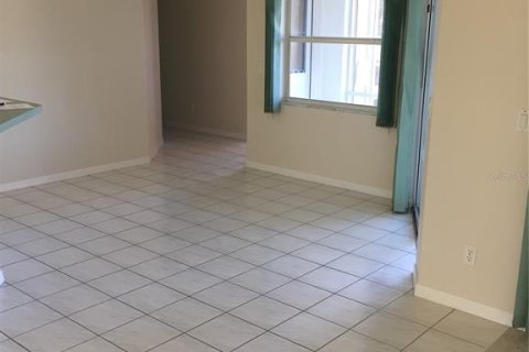 Villa ou maison à louer à Port Charlotte, Floride: 3 chambres, 175.68 m2 № 1829363 - photo 15