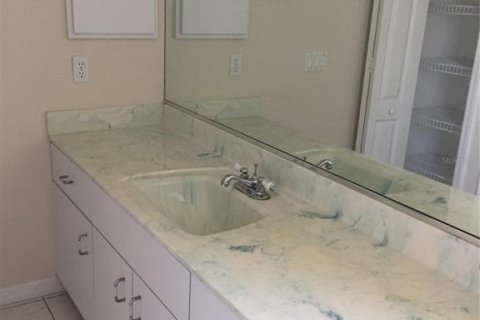 Villa ou maison à louer à Port Charlotte, Floride: 3 chambres, 175.68 m2 № 1829363 - photo 19