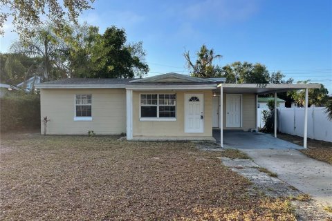 Casa en Lake Wales, Florida 3 dormitorios, 127.65 m2 № 2150121