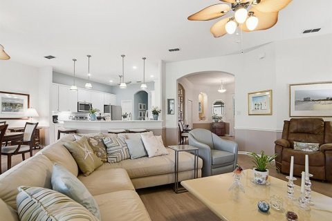 Villa ou maison à vendre à Leesburg, Floride: 3 chambres, 238.11 m2 № 2418845 - photo 10