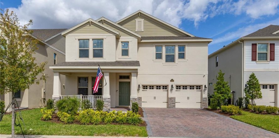 House in Winter Garden, Florida 4 bedrooms, 272.3 sq.m. № 2342054