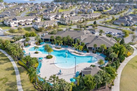 House in Winter Garden, Florida 4 bedrooms, 272.3 sq.m. № 2342054 - photo 7