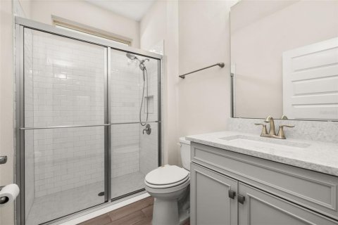 House in Winter Garden, Florida 4 bedrooms, 272.3 sq.m. № 2342054 - photo 20