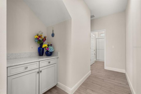 House in Winter Garden, Florida 4 bedrooms, 272.3 sq.m. № 2342054 - photo 19