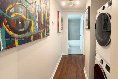 Condominio en venta en Miami Beach, Florida, 1 dormitorio, 42.74 m2 № 2192620 - foto 12