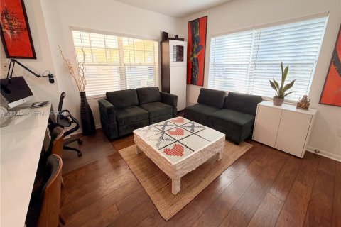 Condominio en venta en Miami Beach, Florida, 1 dormitorio, 42.74 m2 № 2192620 - foto 6
