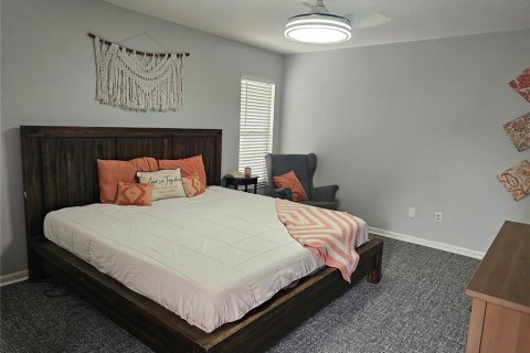 House in Lutz, Florida 3 bedrooms, 184.13 sq.m. № 2239667 - photo 22