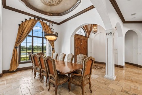 House in Windermere, Florida 6 bedrooms, 629.97 sq.m. № 2207257 - photo 16