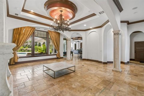 House in Windermere, Florida 6 bedrooms, 629.97 sq.m. № 2207257 - photo 15