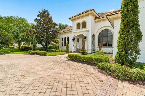 House in Windermere, Florida 6 bedrooms, 629.97 sq.m. № 2207257 - photo 4